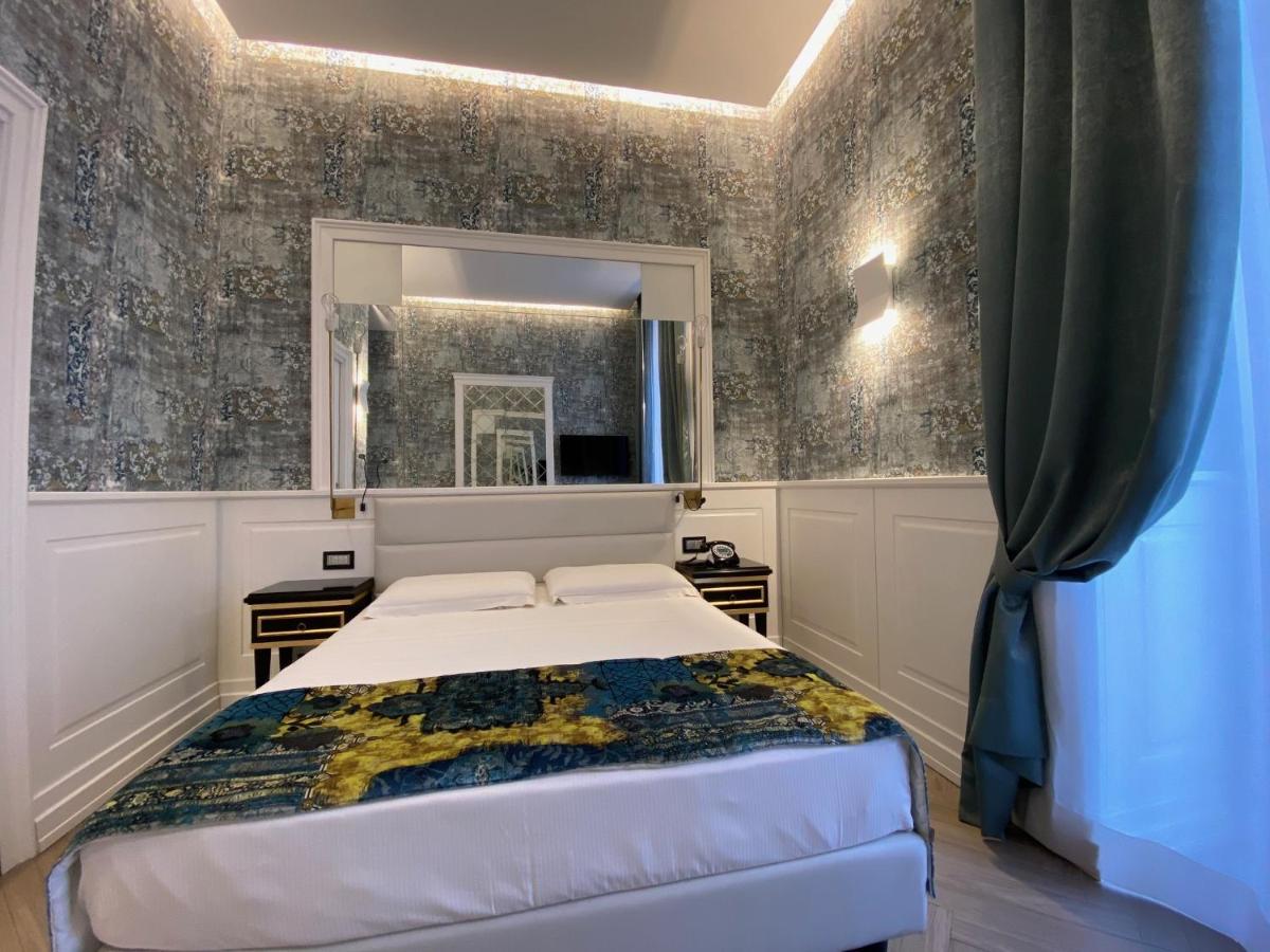 Relais Piazza Vittoria Bed & Breakfast Napoli Dış mekan fotoğraf