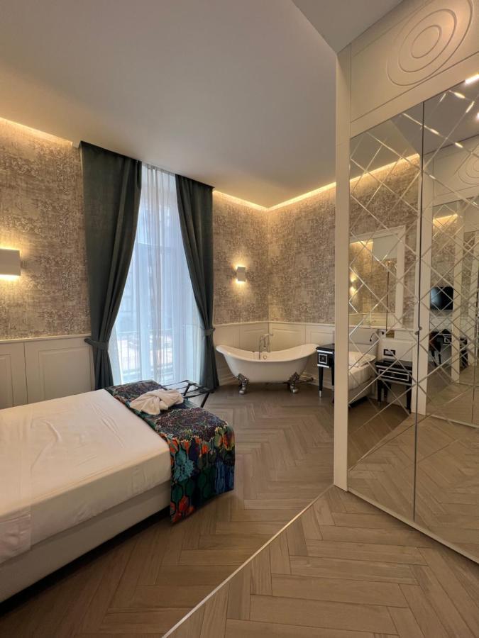 Relais Piazza Vittoria Bed & Breakfast Napoli Dış mekan fotoğraf