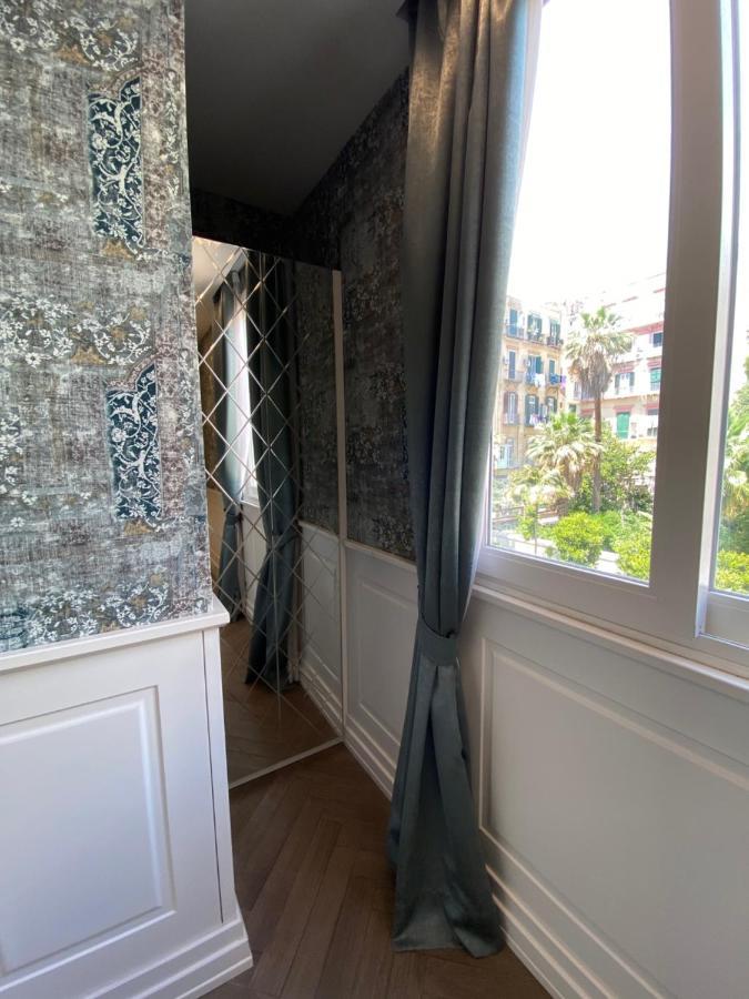 Relais Piazza Vittoria Bed & Breakfast Napoli Dış mekan fotoğraf